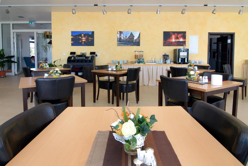 Hotel Frankenhoehe 아우라츠 외부 사진