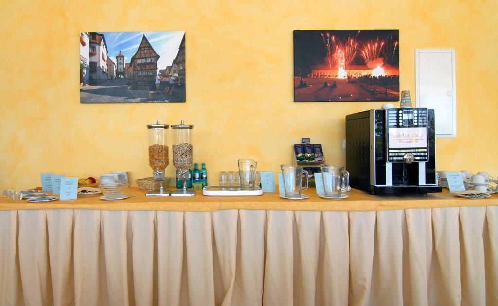 Hotel Frankenhoehe 아우라츠 외부 사진